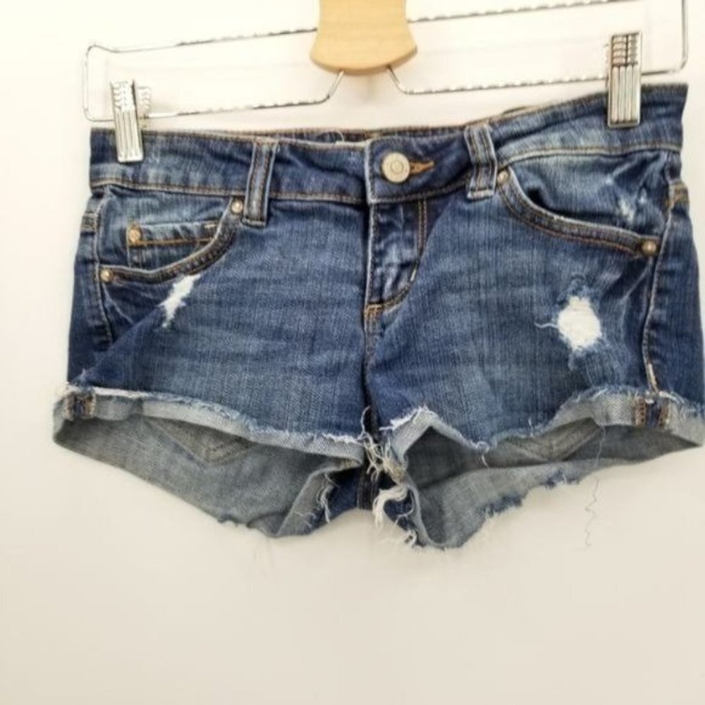 GRG DNM Montreal distressed cutoff jean shorts 1